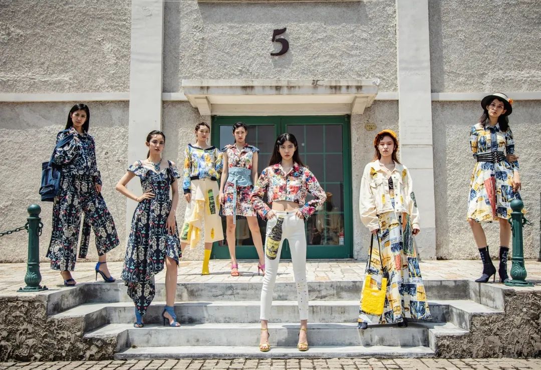 青岛国际啤酒节-雅设为您送上一封时尚大秀邀请函