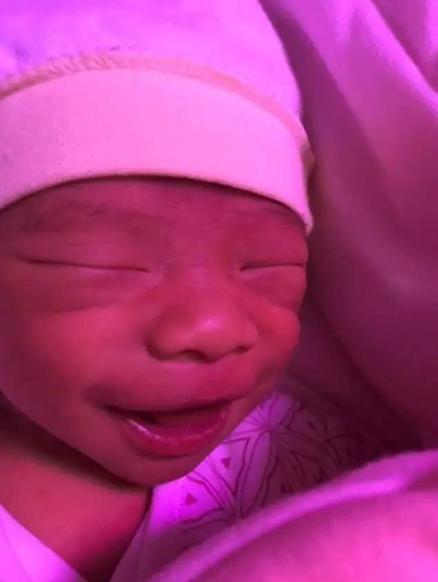 孩子长得丑的真正原因,娃长得丑父母嫌弃吗