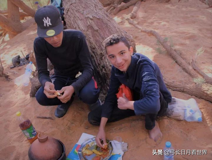 那又怎样,先干了这杯酒