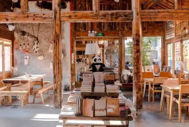 民宿365近期10家大热的极简民宿,西北风格民宿