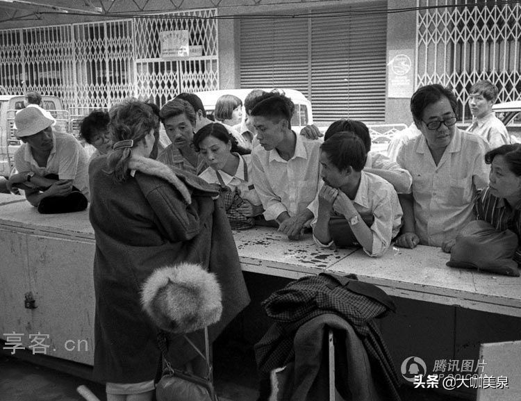 哈尔滨民贸市场老照片,90年代哈尔滨的回忆