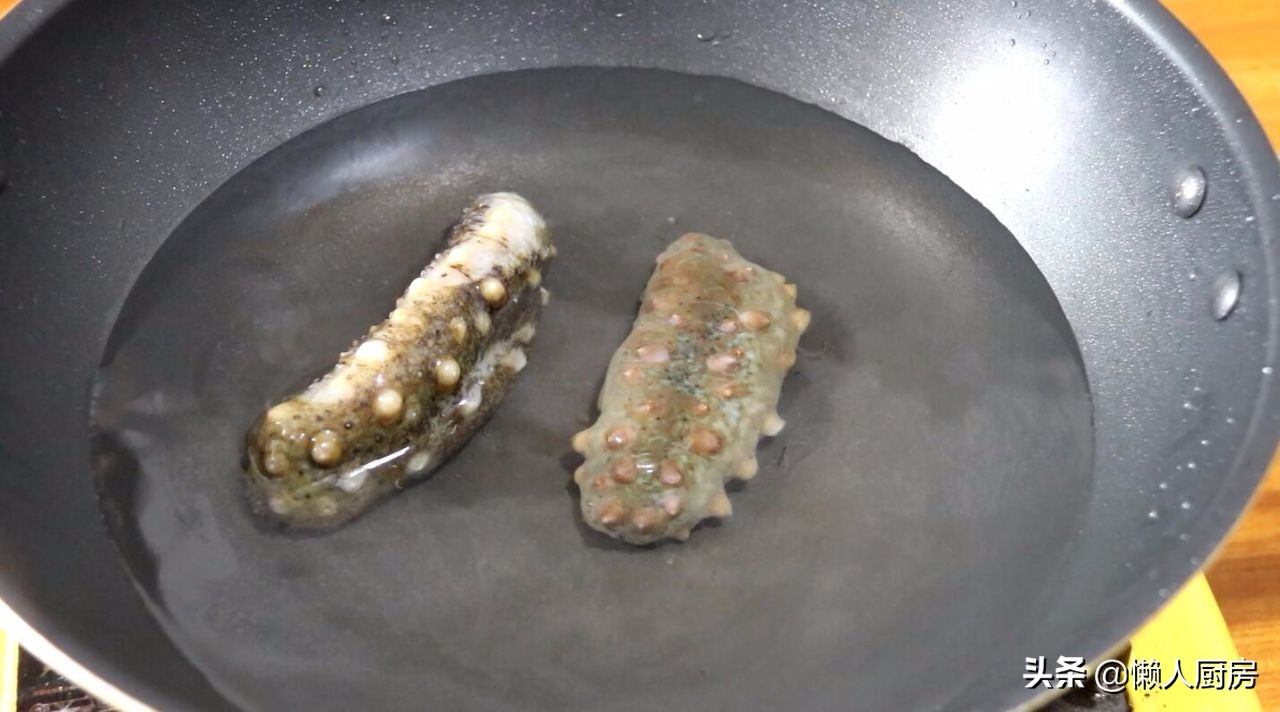 鲜活海参怎么做才会软烂,新鲜海参怎么做营养价值高