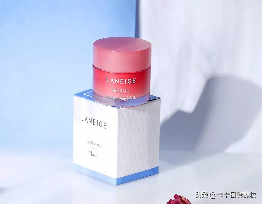 唇纹深嘴唇干裂起皮小妙招,嘴唇干燥脱皮唇纹深用什么唇膏好