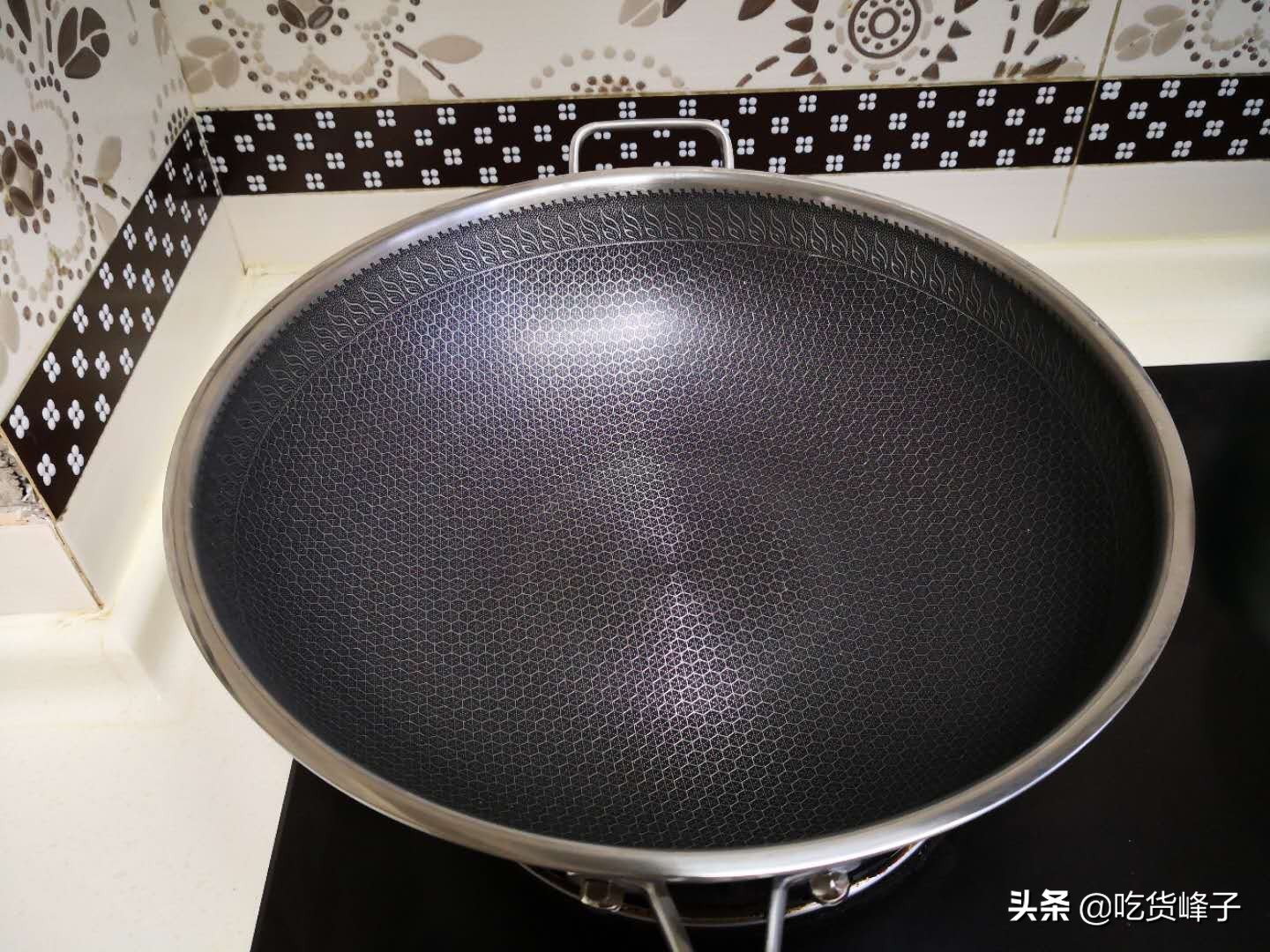 新锅怎么开锅不用猪皮,新锅不要直接上油炒菜的小妙招