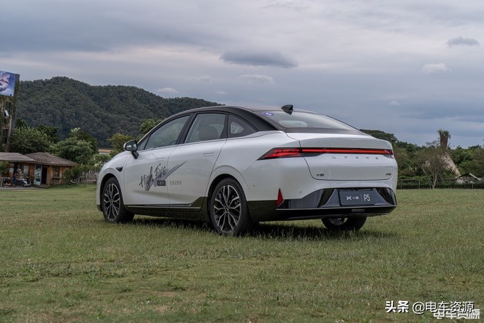 陈震小鹏p5试驾视频,小鹏p5智能体验