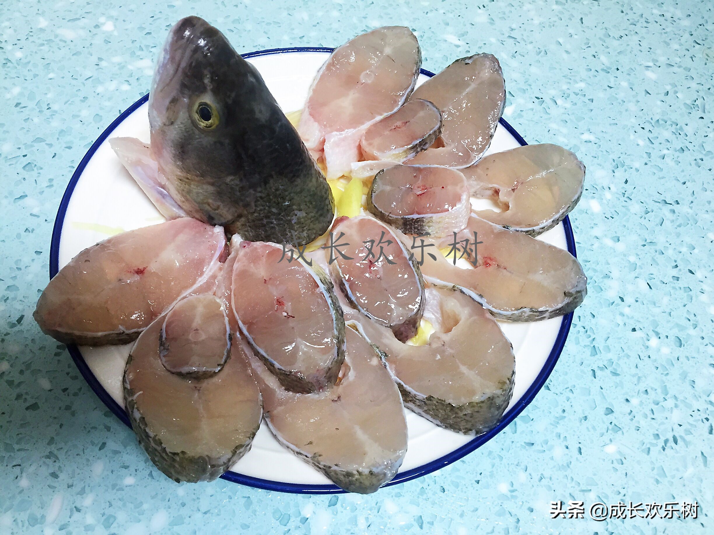 年夜饭必备的家常菜10道鱼的做法,怎样做鱼才好吃年夜饭