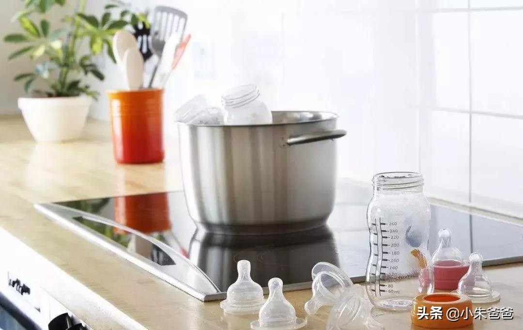 宝宝怎么洗奶瓶的,你还在用清水给宝宝洗奶瓶吗