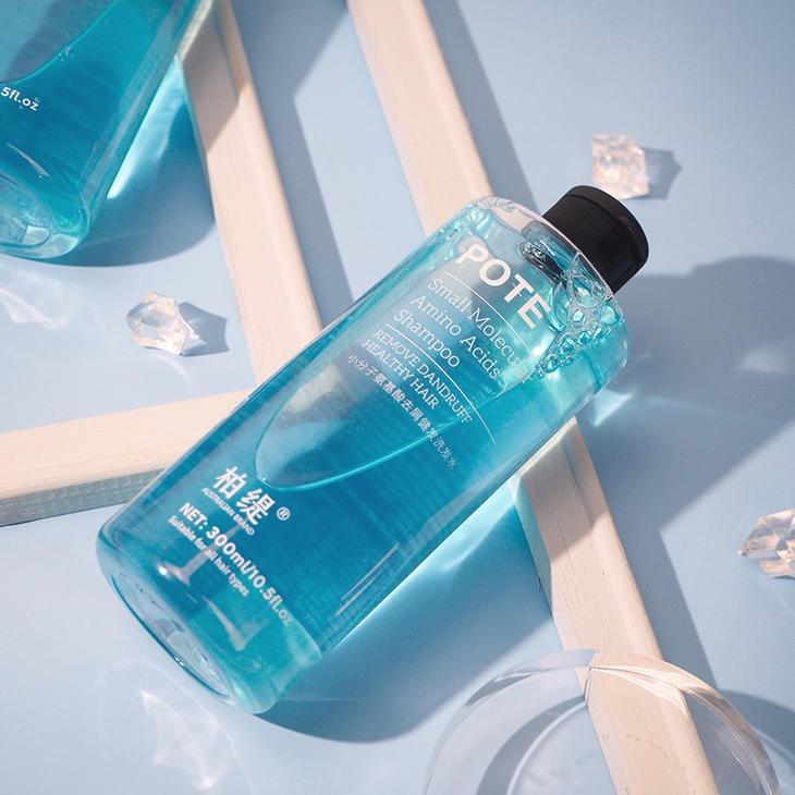 天天散着头发容易脱发吗,头发油了特别容易脱发