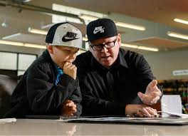 nikesbdunklowpro棕色红勾,nikesbdunklowpro紫金开箱