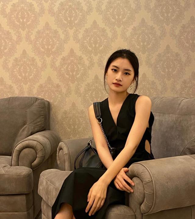 方脸要不要剪层次,方脸需要注意什么