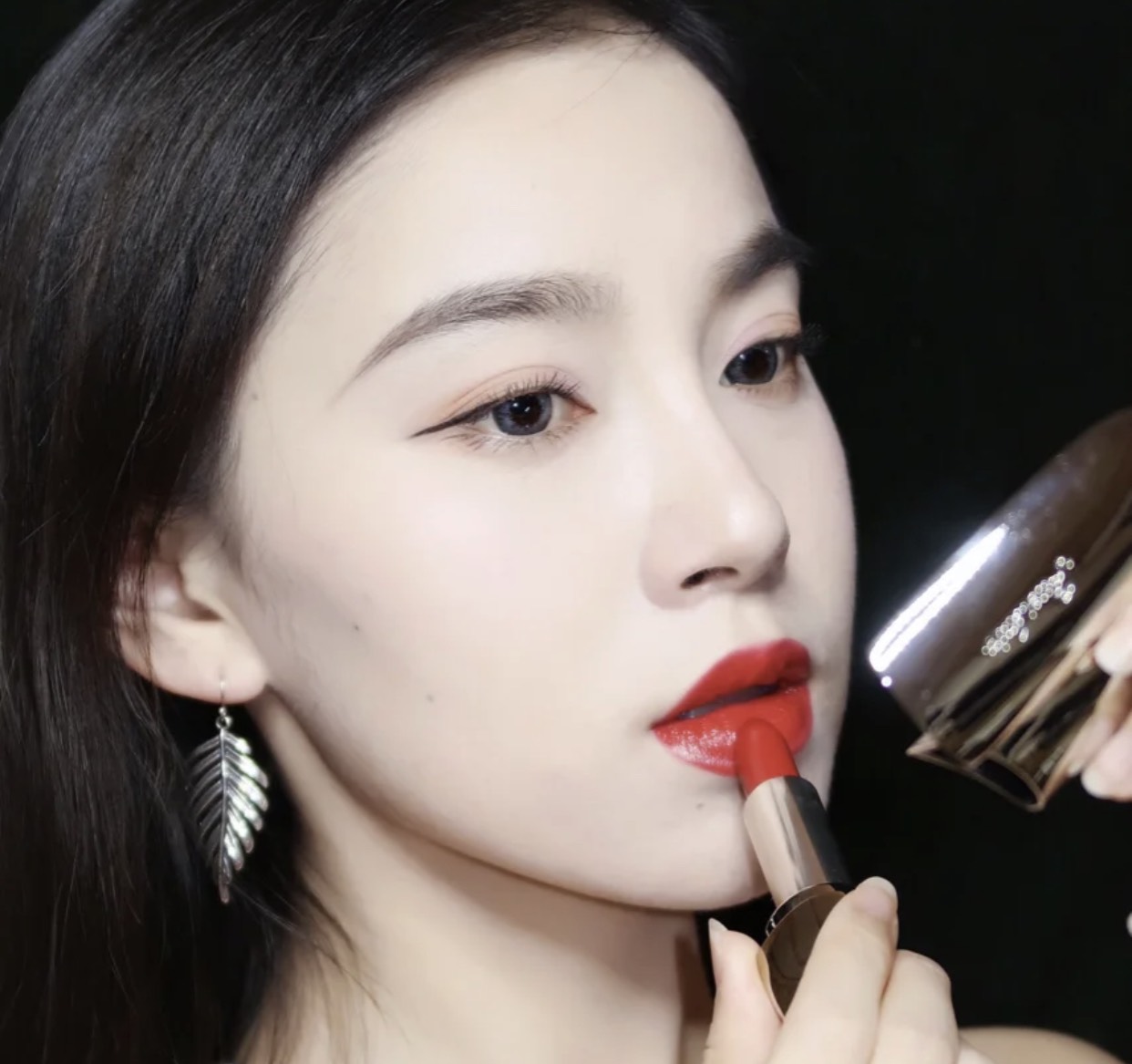 娇兰口红888和tf16试色,tf口红16哪款比较滋润