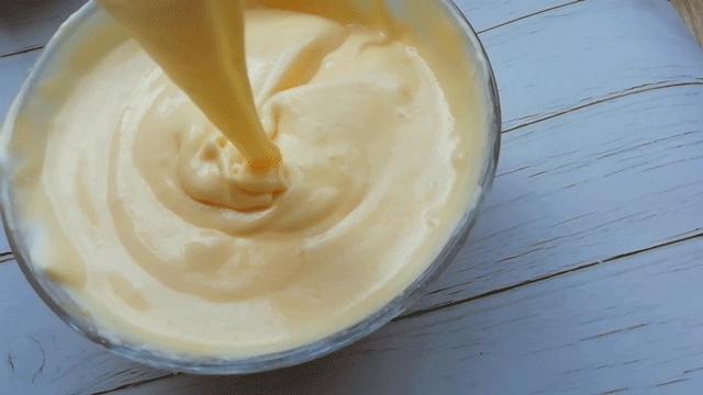 用不完的糯米粉统统拿来做蛋糕吧,只用牛奶和鸡蛋做蛋糕和糯米粉