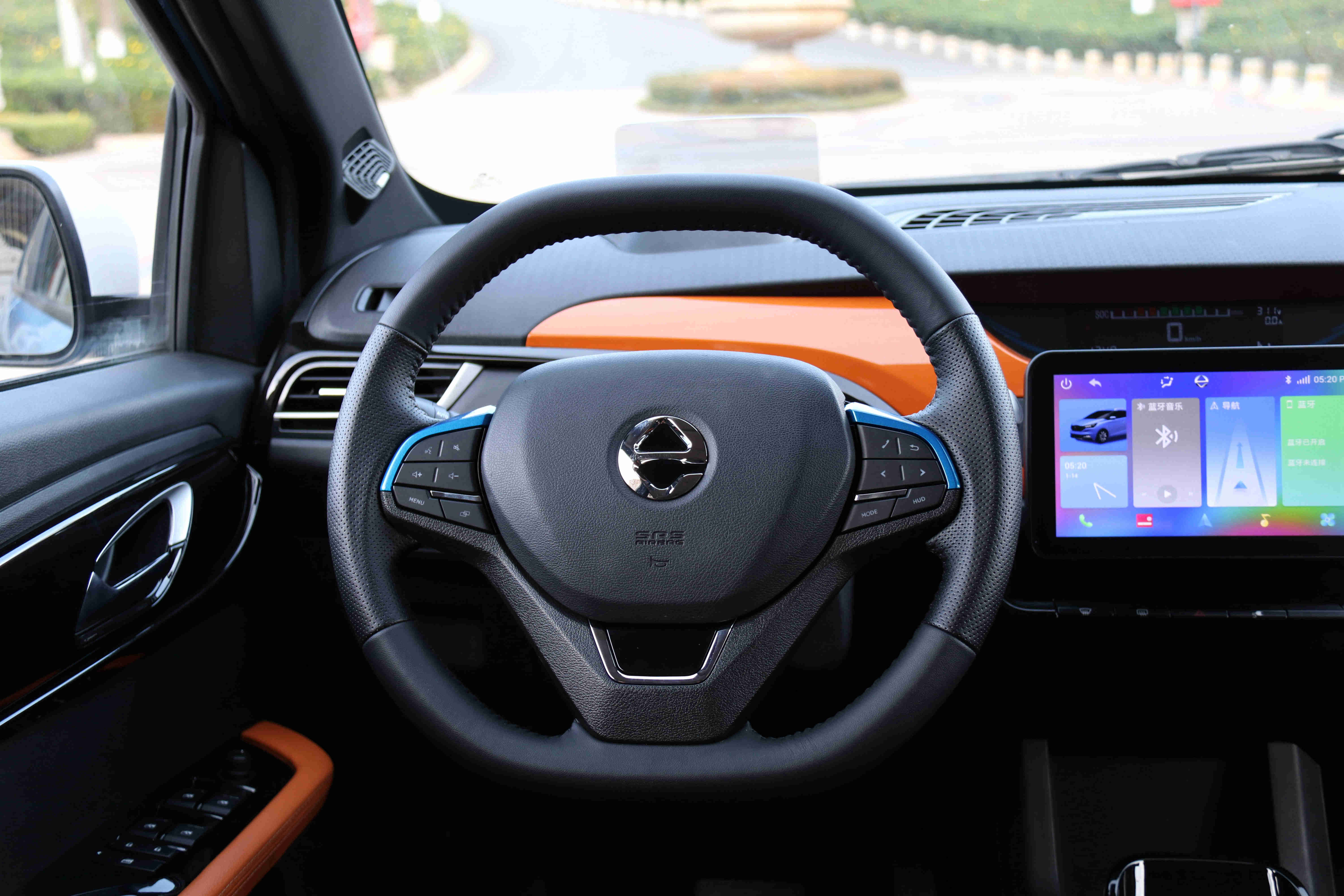 江铃易至ev32021款小雷达悦跑型,纯电动a00级车型江铃易至ev3