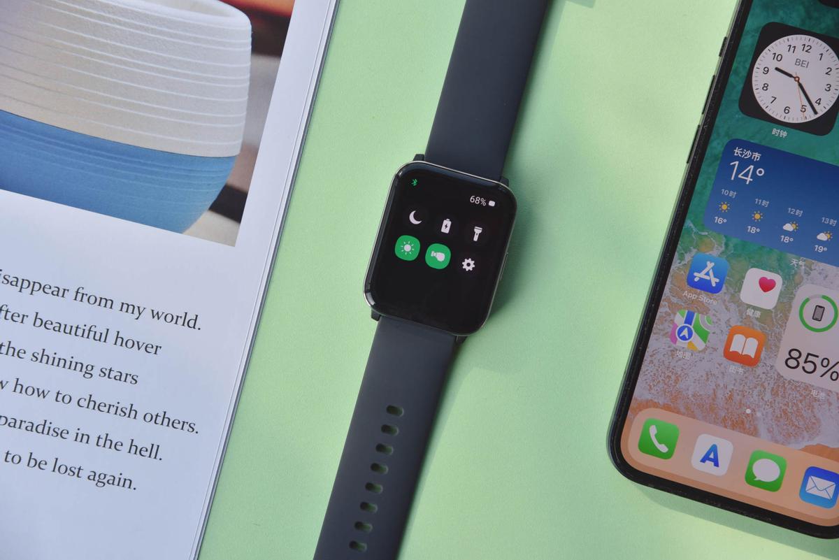 黑加两年后回归小米生态链，399元开启众筹，这手表亮了