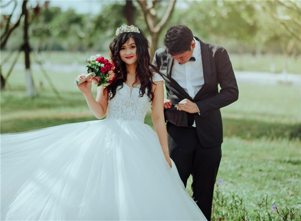 我月薪3000难道就应该被人嘲笑吗,月薪3w的凤凰男还是找不到对象