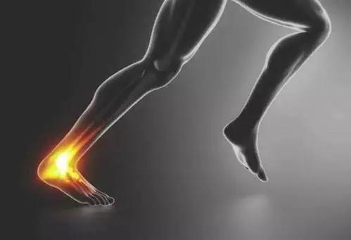 跑步跟腱炎最好的治疗方法,跟腱炎跑步不疼跳起来疼