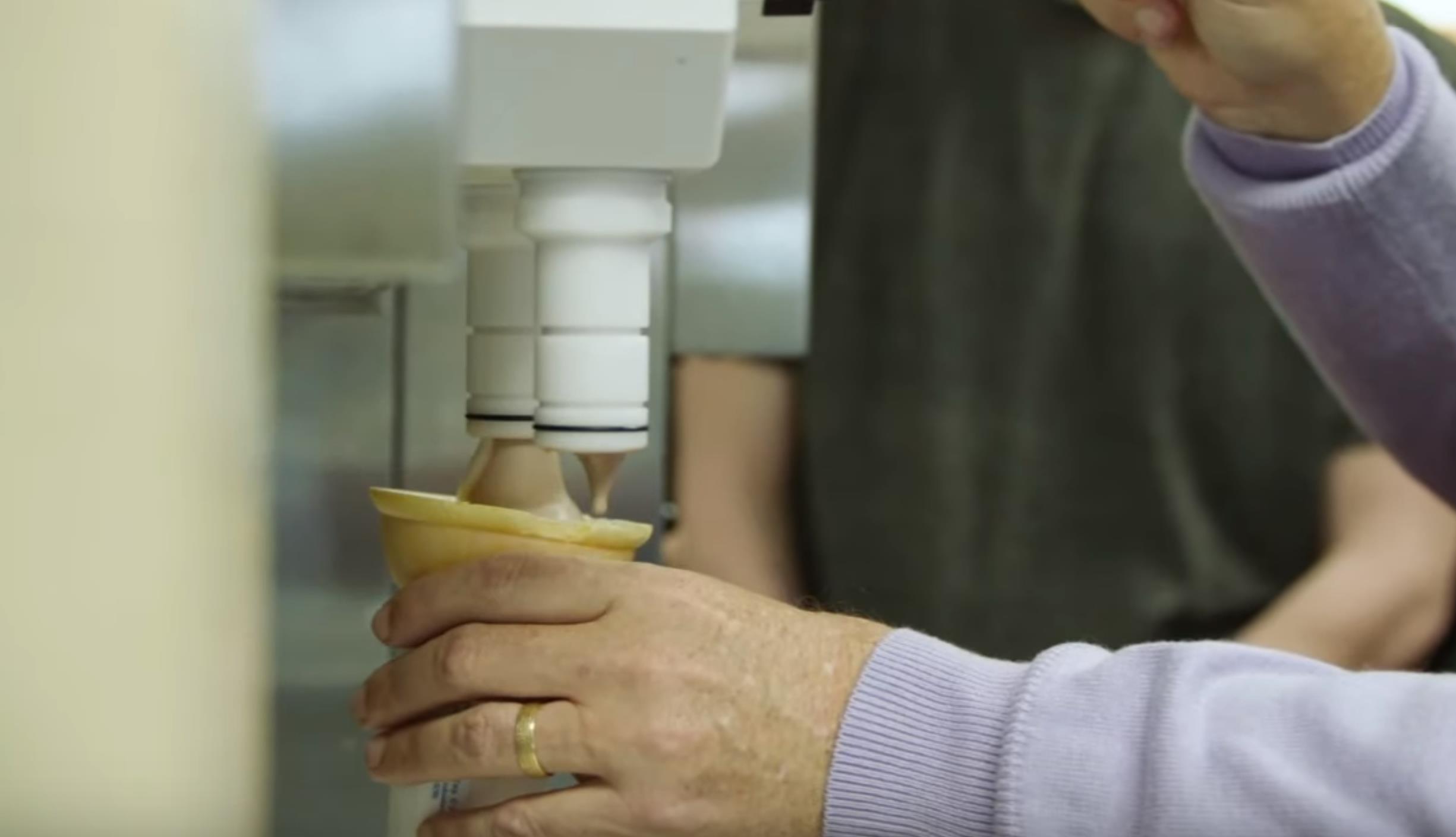 盖茨和巴菲特的友谊,巴菲特和盖茨现状