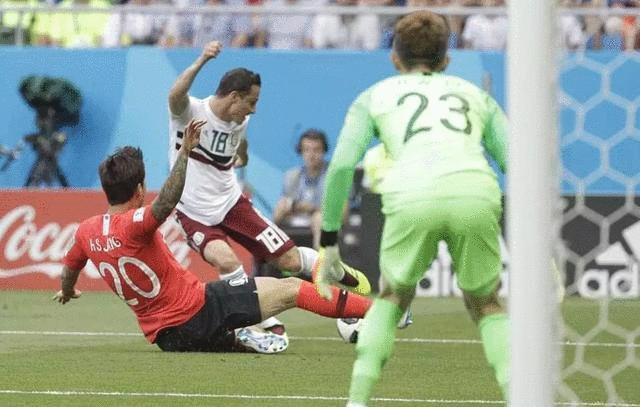 张琳芃被对手倒钩踢头,张琳芃被爆头