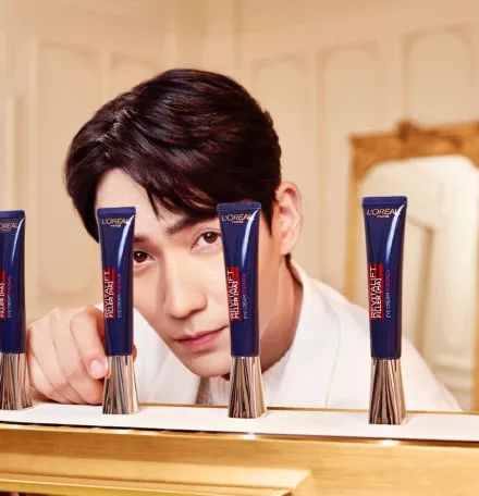 李佳琦没火之前就安利！黑科技“欧莱雅紫熨斗眼霜”