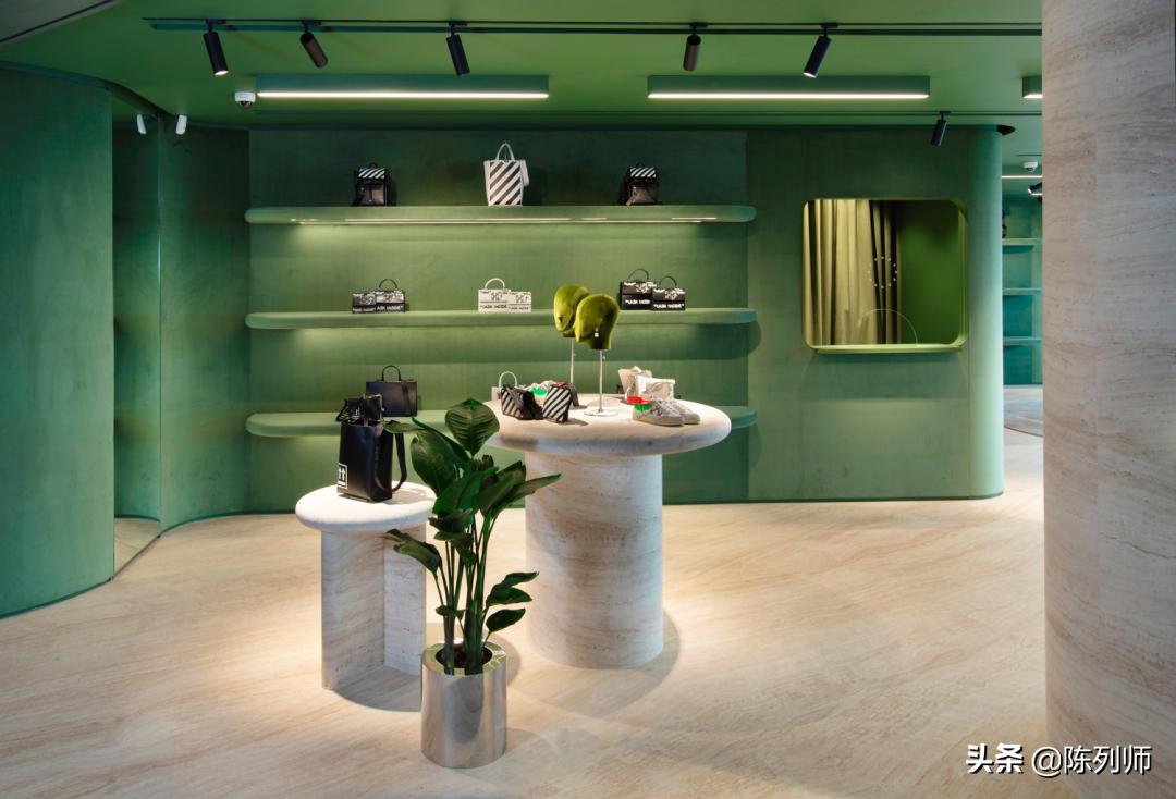 offwhite风格,白色品牌陈列搭配