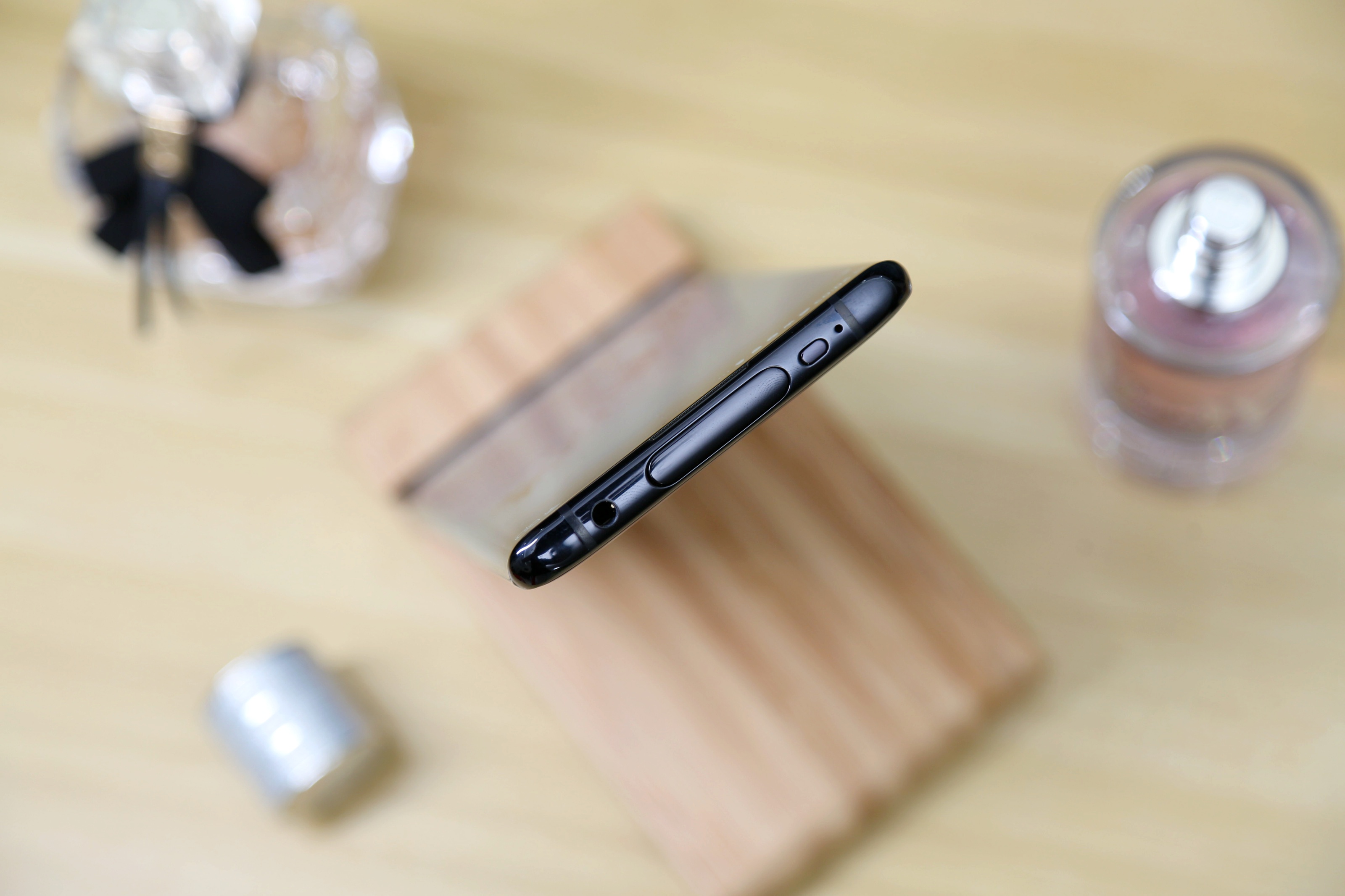 nex3和nex3s外观有什么区别,vivonex3对比华为mate30pro