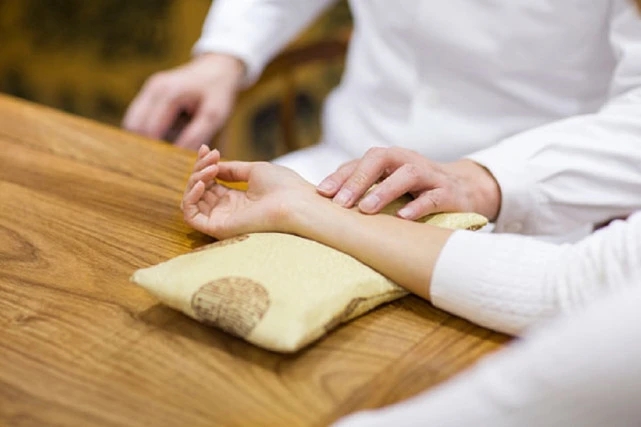 孕妇喜脉在哪只手怎么看,喜脉在怀孕期间都会摸到吗