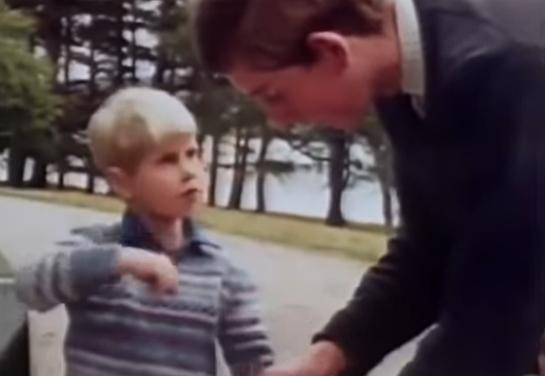 英女王下令封杀50年!王室私生活*片禁**遭泄露,百万人在线吃瓜