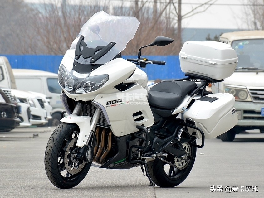 国宾tr-g650与新黄龙巡航600,黄龙600巡航对比春风国宾