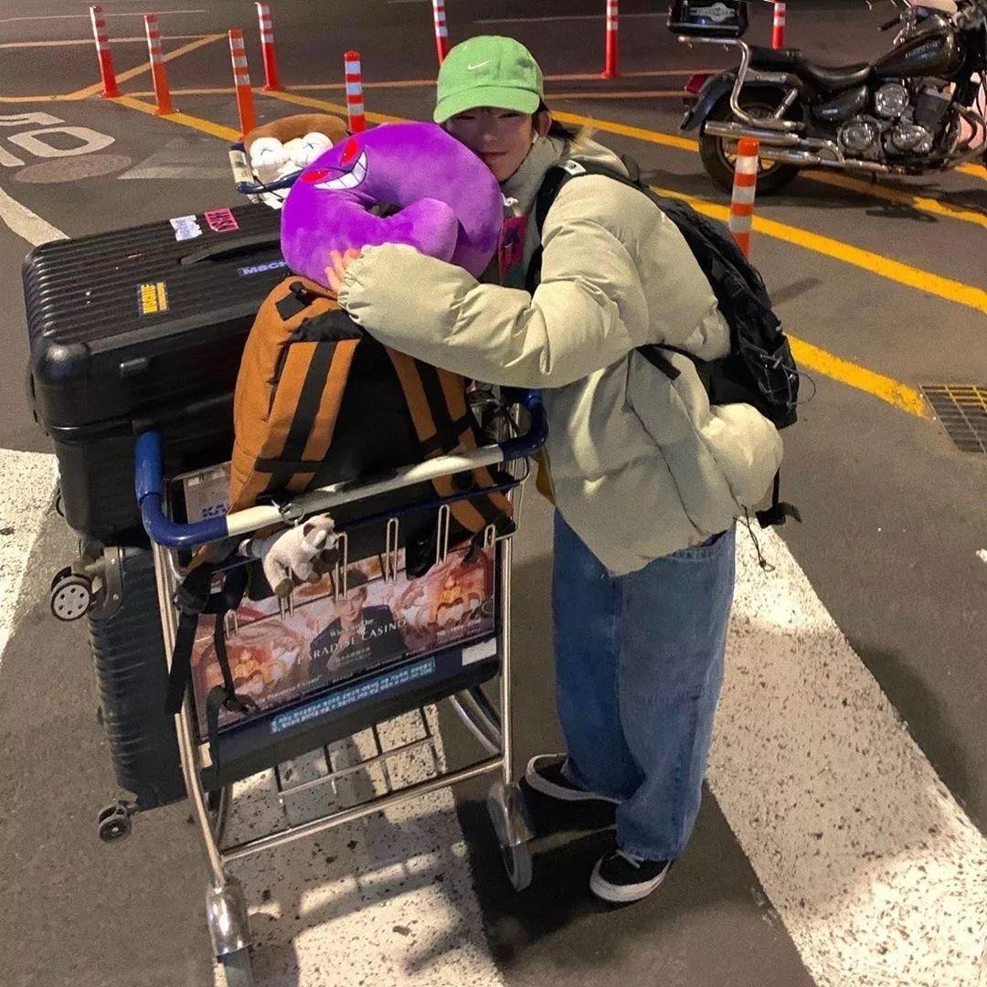 ins韩国温柔穿搭冬季裤子,韩国ins风穿搭女生高级感