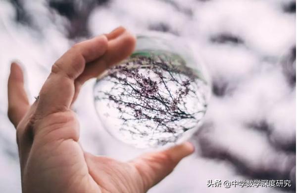 巴尔扎克说一个会思考的人,能思想