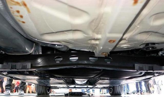 奥迪a1底盘整备,全新奥迪a1底盘