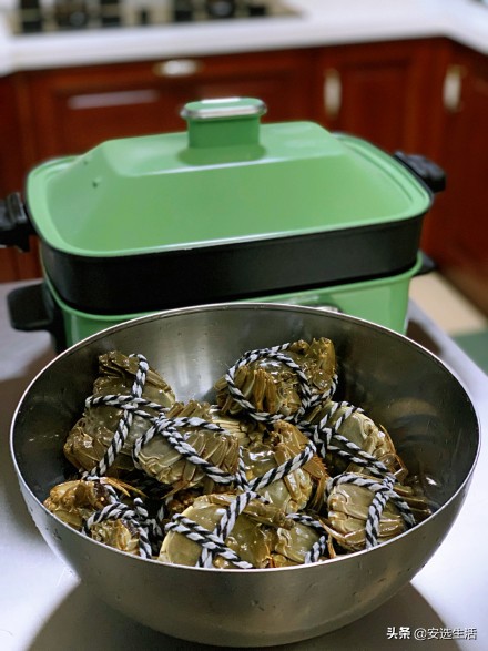 又到吃蟹季螃蟹应该怎么吃,蒸醉蟹的正确方法