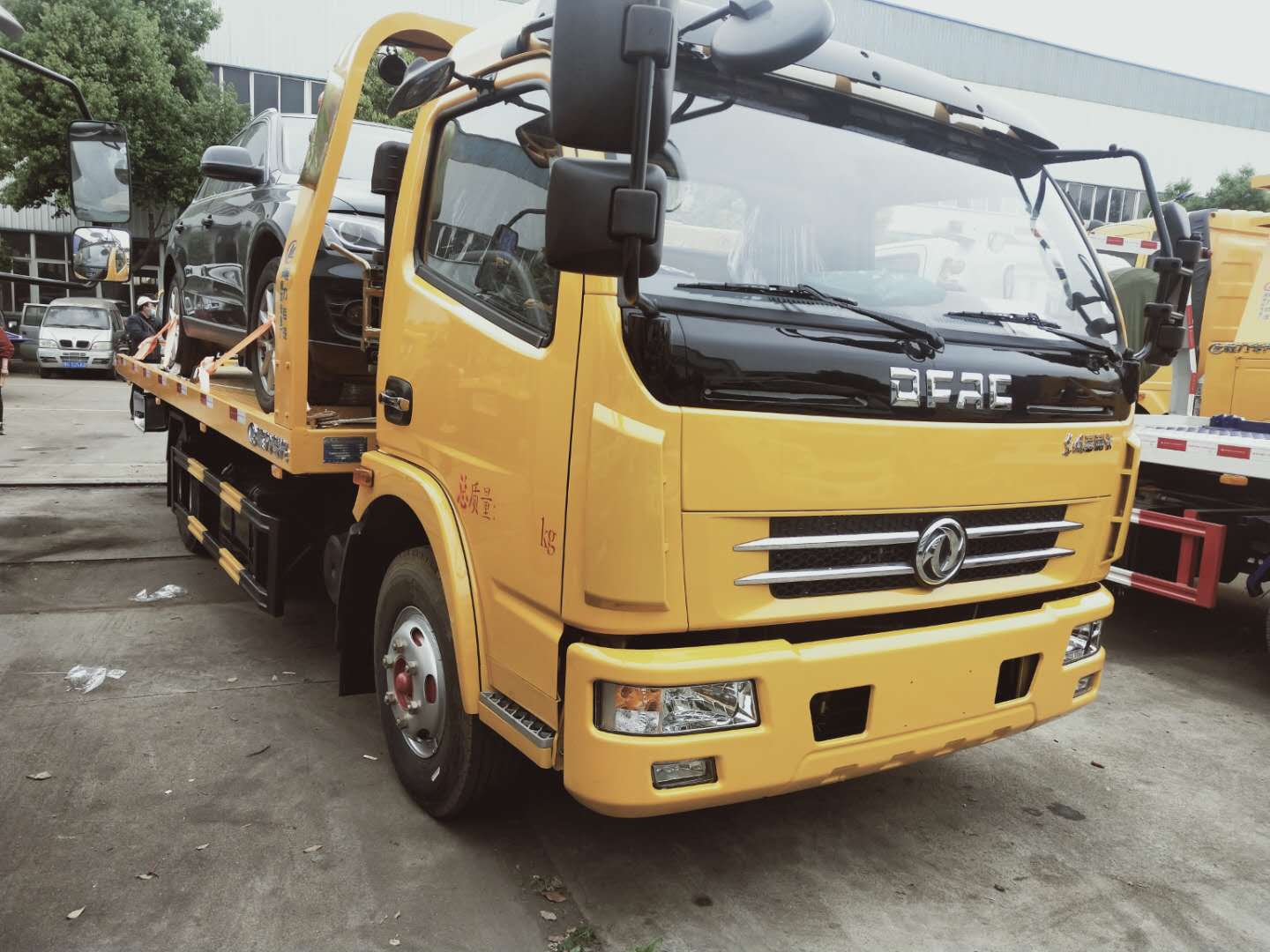 东风多利卡d7清障车发车视频,二手黄牌东风多利卡d7清障车