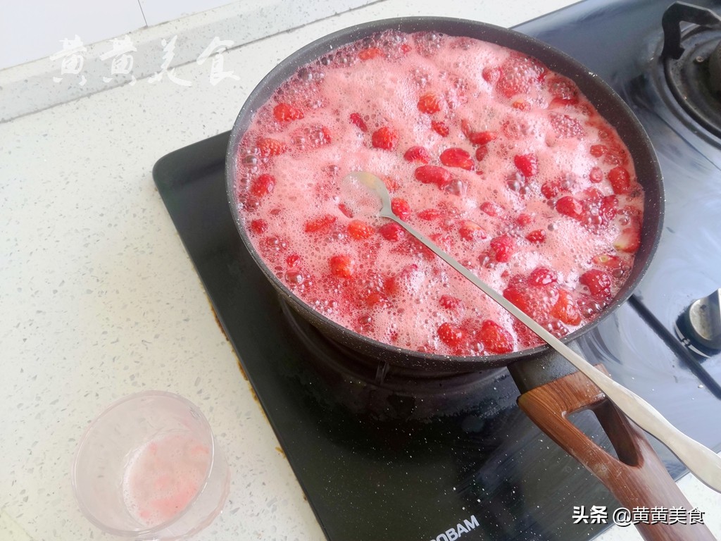 新鲜草莓怎么做成果酱长时间存放,冷冻草莓果酱最佳赏味期