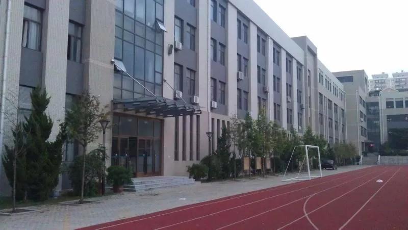 大连市第十三高级中学,辽宁省大连市第二十高级中学