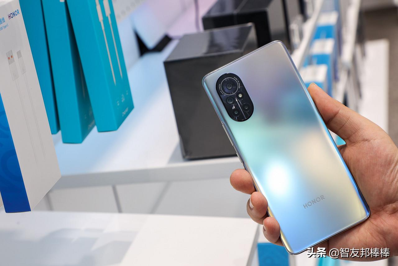 荣耀v40轻奢无服务,荣耀v40购机活动