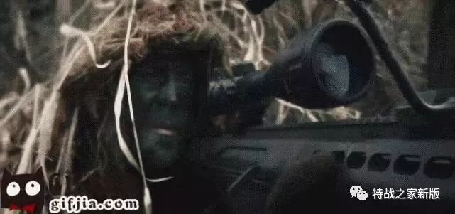 部队射击是双眼还是单眼,国内部队为什么单眼瞄准