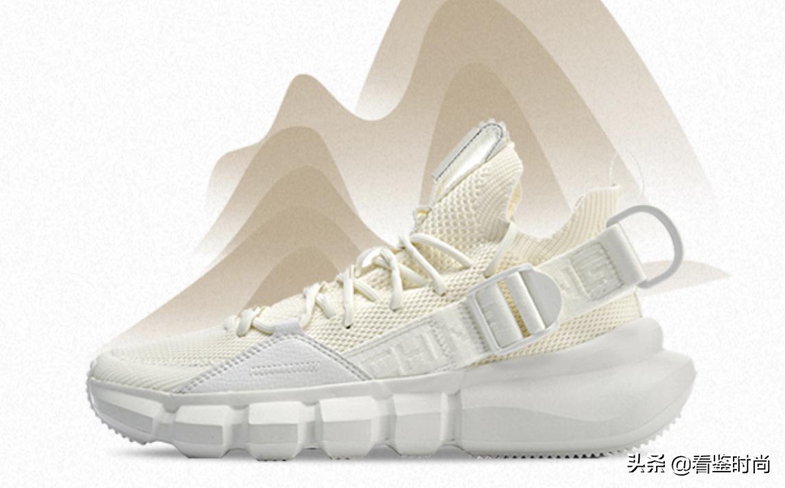 最好看的十大运动鞋,国产最好的运动鞋是哪款