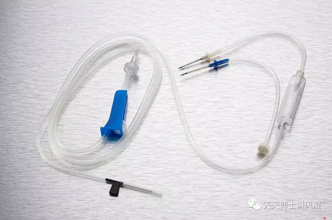 输液的时候小气泡进身体会怎么样,输液有一个小气泡输进去了碍事吗