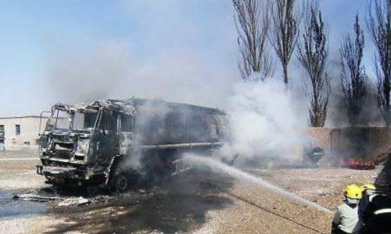 驾驶罐车需要注意什么,罐车行驶注意事项