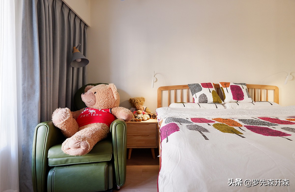 小户型天井改造庭院效果图,21米狭长房屋双天井设计