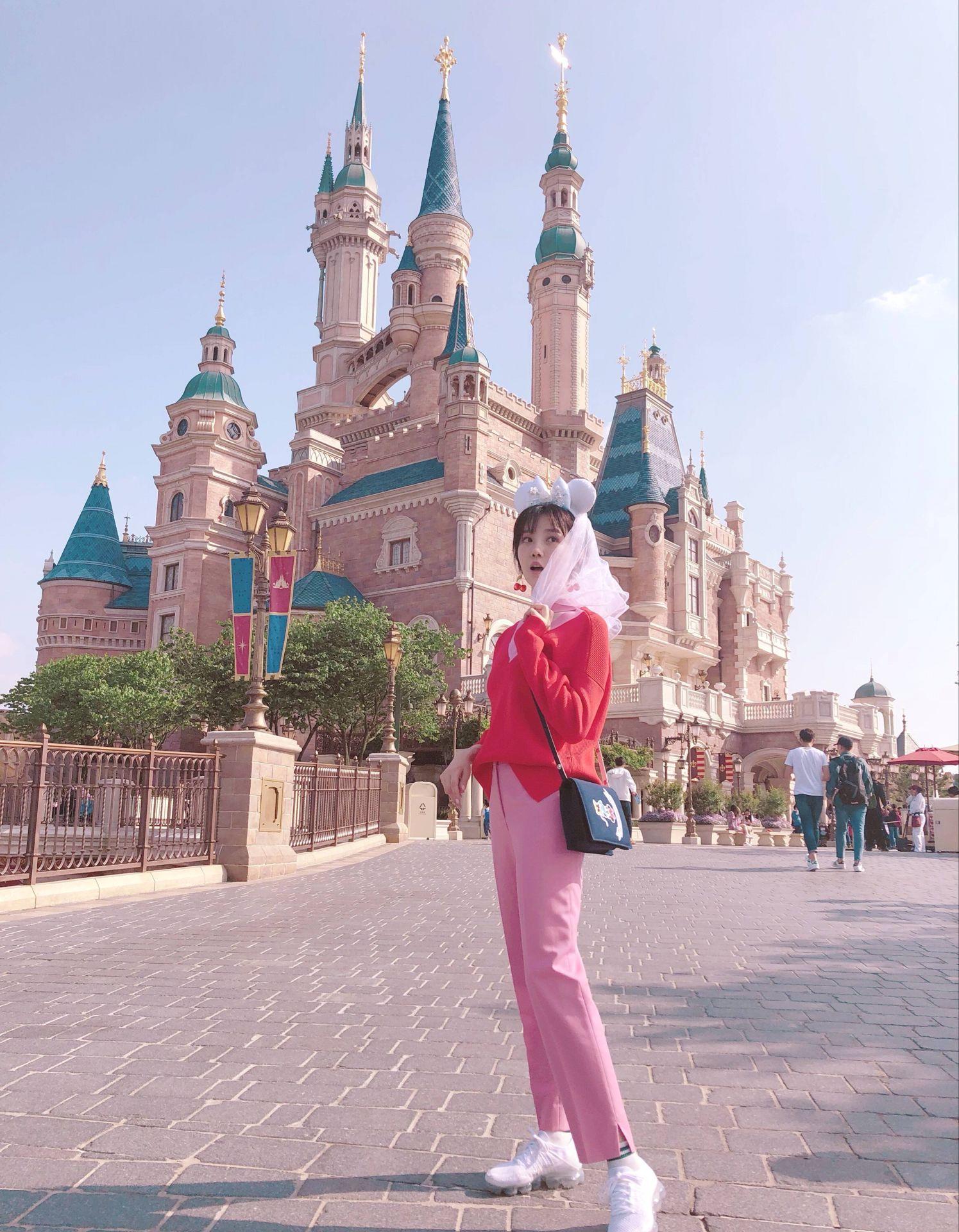 本命年宝宝洋气穿搭,矮个子本命年时尚穿搭三月