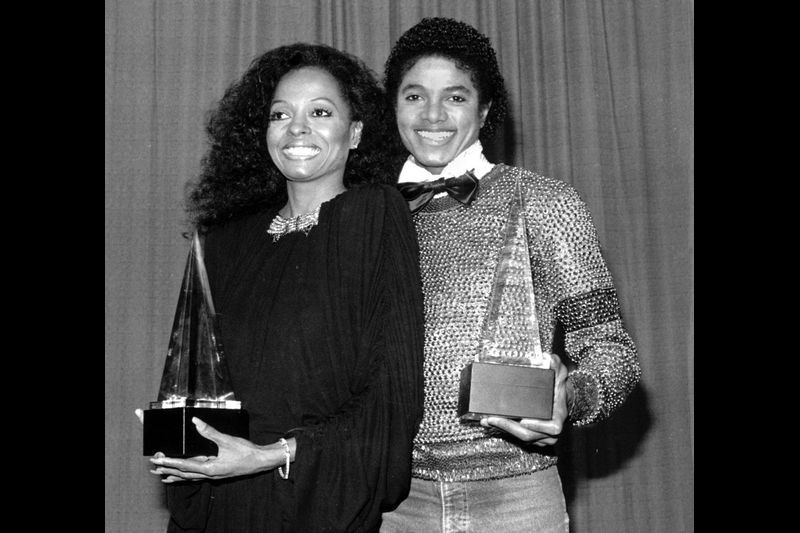 音乐之神迈克尔杰克逊,迈克尔杰克逊动感摇滚英文歌曲