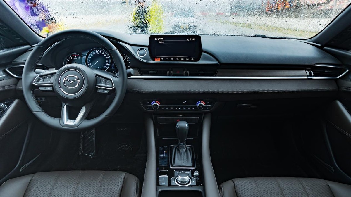 马自达阿特兹马六,阿特兹2.5跟马六2.3哪个动力好