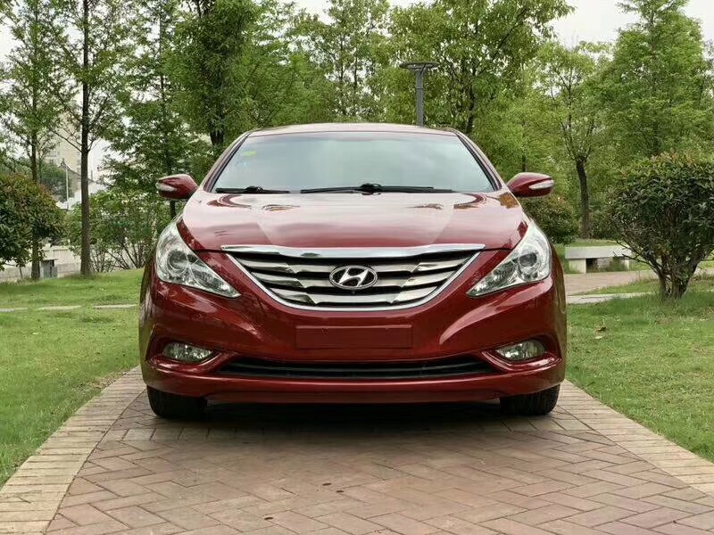 13年的现代索8现在值多少钱,2015款索8二手车值不值得购买