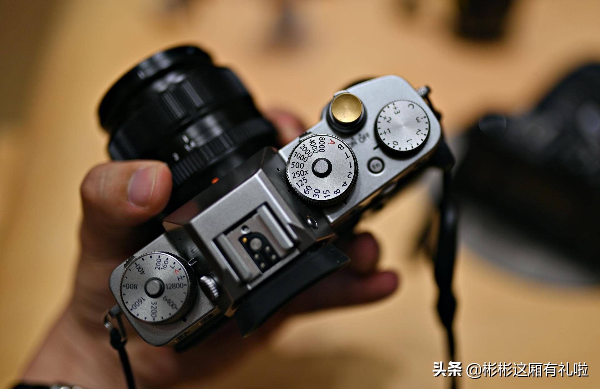 真香评测相机,佳能相机真香款