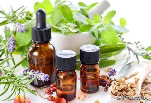 云南精油脸部护肤手法美容院,精油护肤脸部按摩手法