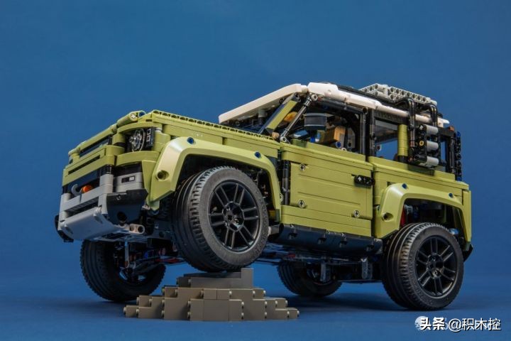 乐高路虎42110拼装详细过程,乐高路虎42110