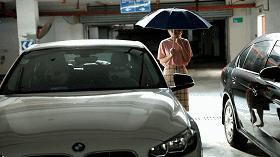 劳斯莱斯带伞的车多少钱,劳斯莱斯配的雨伞多少钱