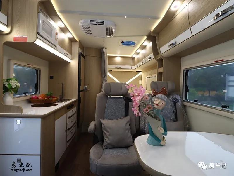 拓锐斯特海王星1号房车视频,拓锐斯特房车诺亚方舟火星一号